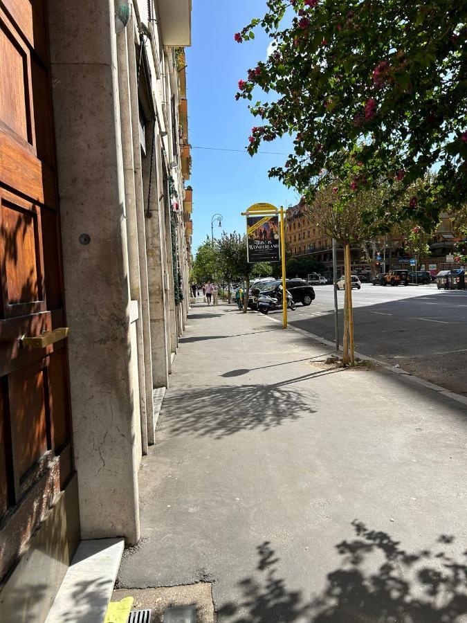 Vatican Giuliana Street Rom Exteriör bild
